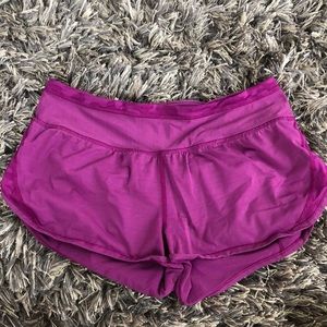 Lululemon shorts 2.5”